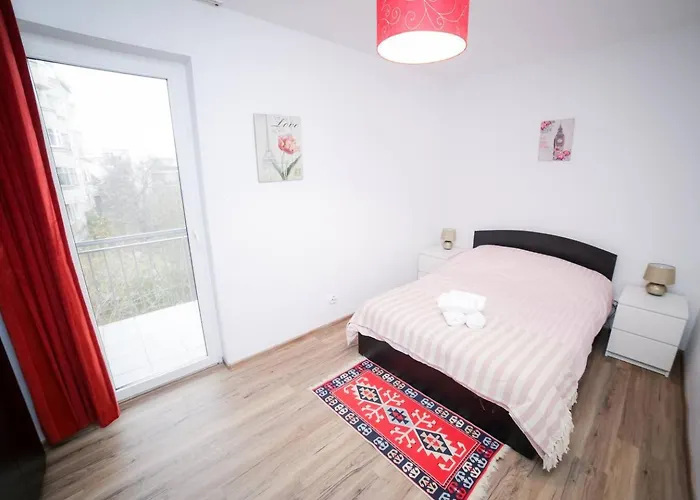 Apartment Comfort Hub Near Recovery Clinic *